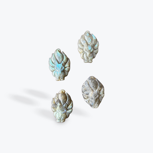 Labradorite Nine-tail Fox Carving